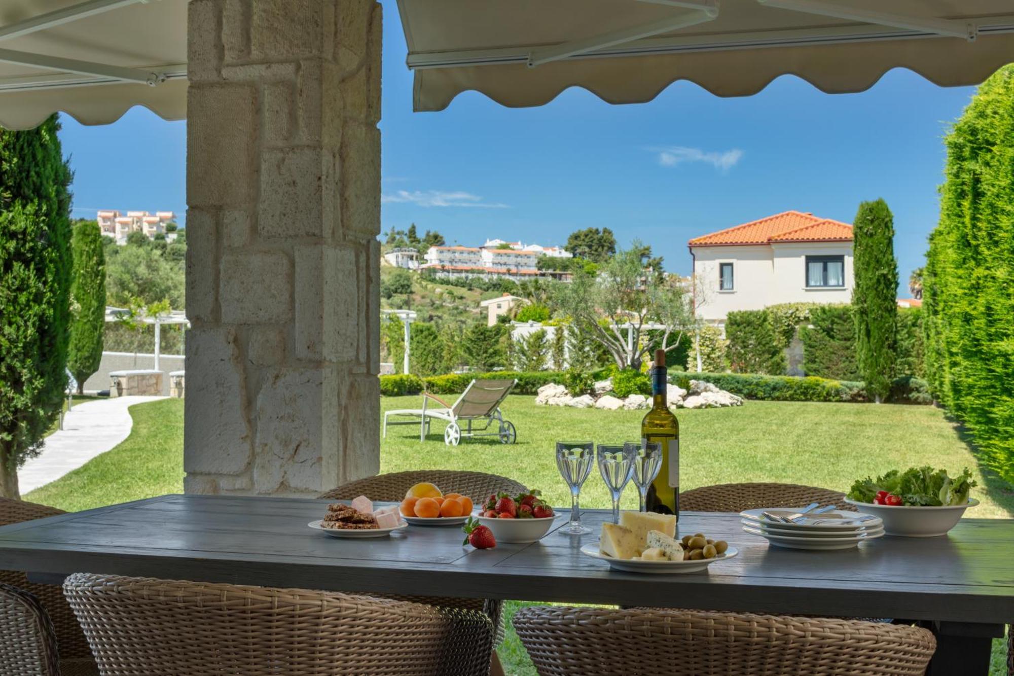 Pohoda Villas Resort Skala Fourkas Bagian luar foto